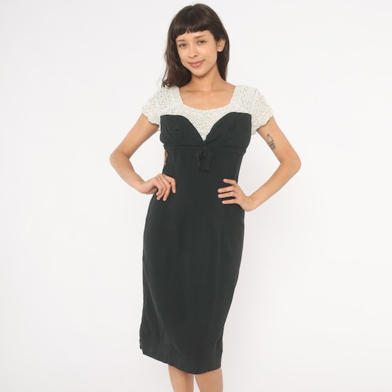 60s Lace Bodice Dress Black White Crochet Cap Sleeve Sweetheart Neckline Bow Front Empire Waist Cocktail Party Pencil Vintage Medium M