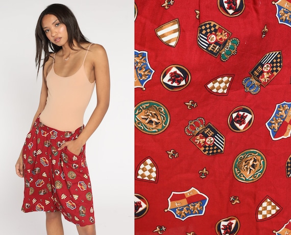 90s Baroque Shorts Red Lion Crest Fleur de Lis Wide Leg Shorts Baggy Vintage Coat of Arms High Waist Bermuda Shorts Rayon 1990s Medium