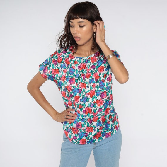 80s Floral Shirt White Flower Print Top Shiny Cap Sleeve Blouse 90s Top 80s Green Pink Vintage 1980s Short Sleeve Small
