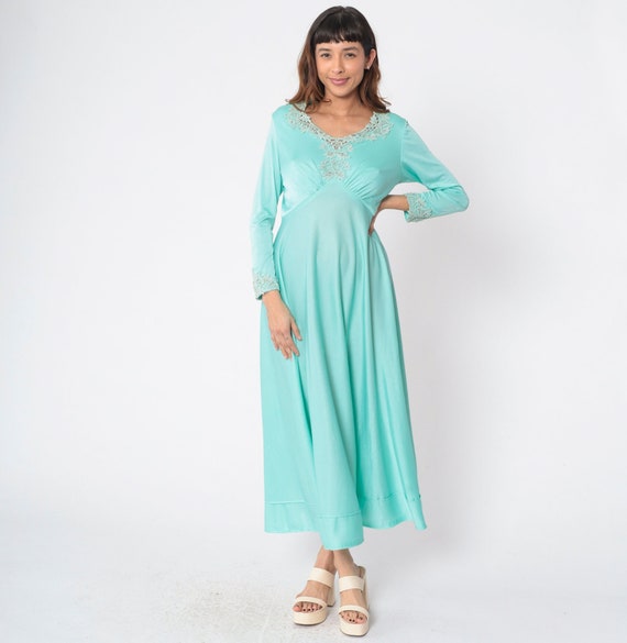 Long Seafoam Dress 70s Floral Beaded Maxi Dress Mint Long Sleeve Gown Evening Prom Cocktail Formal Party Empire Waist Vintage 1970s Medium