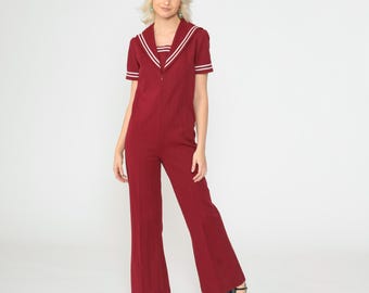 70-talsjumpsuit med sjömanskrage, vinröd jumpsuit med klocka, boho, hippie, hel del, playsuit med dragkedja, 1970-tals, nautisk vintage, disco, retro, liten