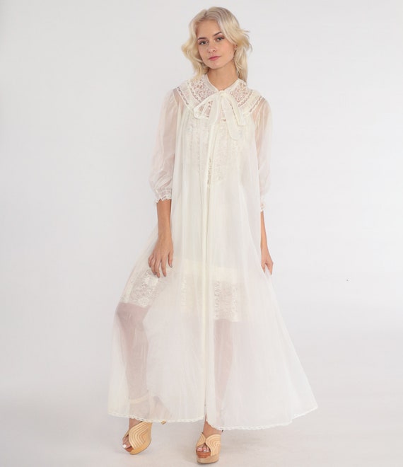 Sheer White Robe 70s Long Lingerie Jacket Lace Trim Kimono Maxi Peignoir Bohemian Button up Open Tie Front Bridal Vintage 1970s Small Medium