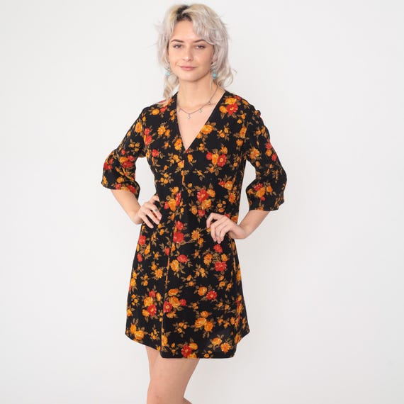 Vintage Babydoll Mini Dress 70s Black Orange Floral Print Bell Sleeve Empire Waist Mod Dress 1970s V Neck Autumn Large 12