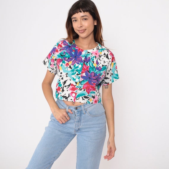90s Floral Crop Top Bright Multicolored Watercolor Flower Print Cropped Shirt Vintage Button Up Blouse 1990s Cotton Short Sleeve Small