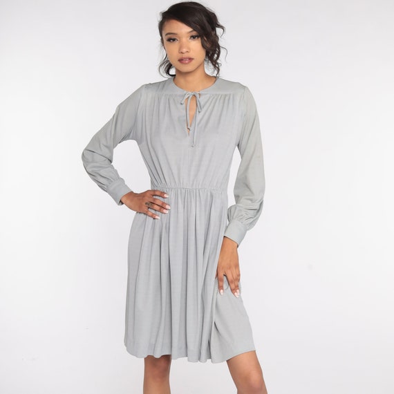 Grey Midi Dress 70s Long Sleeve Dress Keyhole Cutout Secretary High Waisted Blouson Dress Simple 1970s Vintage Plain Small S