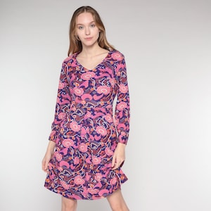Vintage 70s Floral Dress Purple Pink Mod Mini Dress Long Sleeve V Neck Abstract Groovy Flower Print Retro Seventies Hippie 1970s Small S