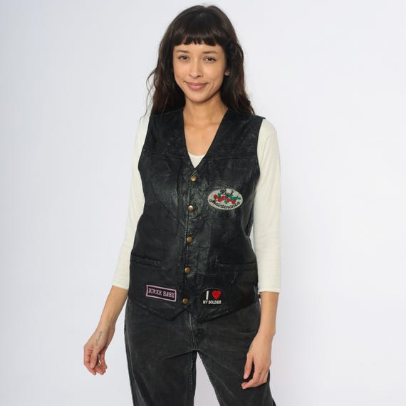 90s Leather Vest Black Biker Motorcycle Patches Embroidered Roses Lady Rider Navarre Rocker V Neck Pockets Grunge Waistcoat Moto Medium M