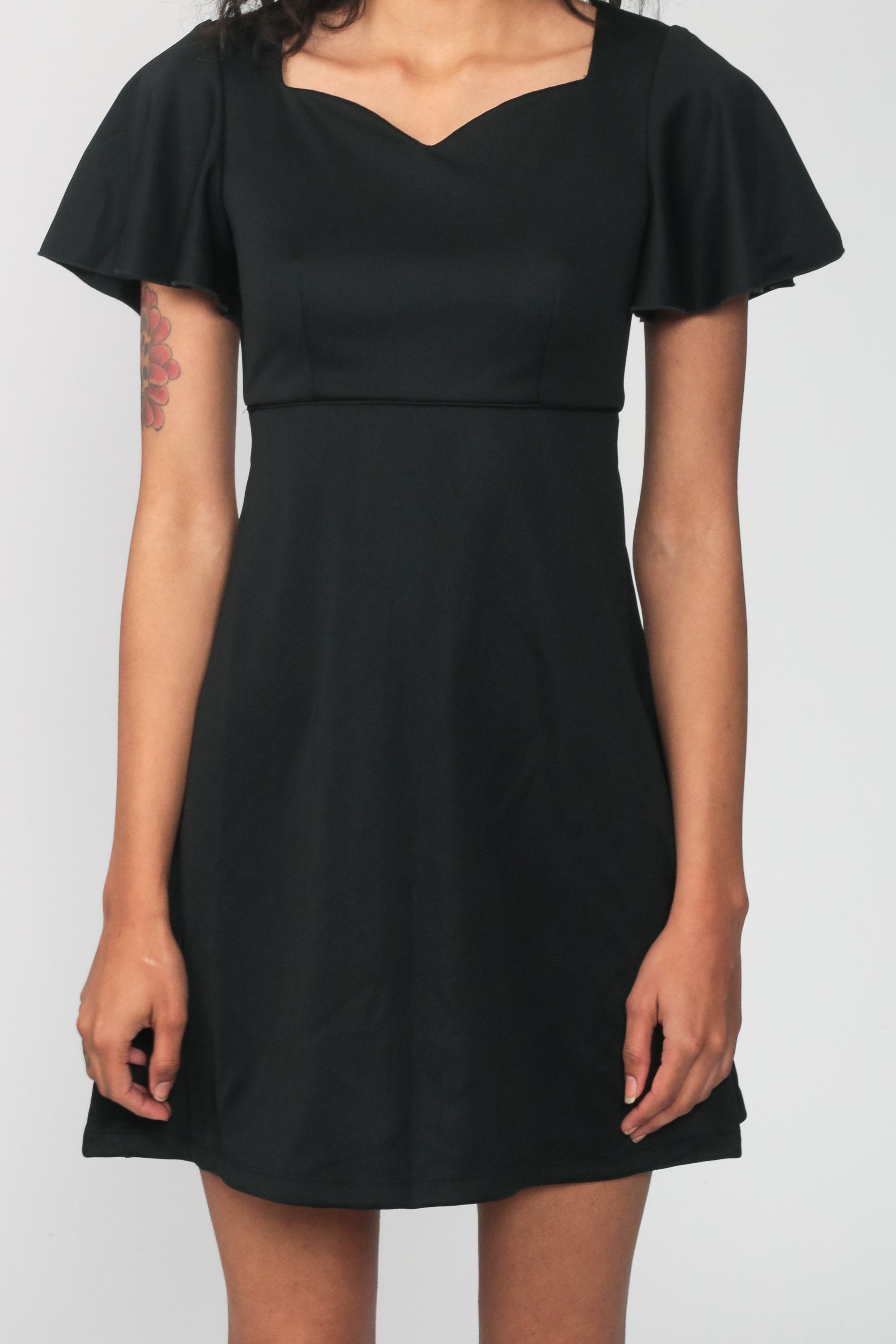 short sleeve black babydoll dress