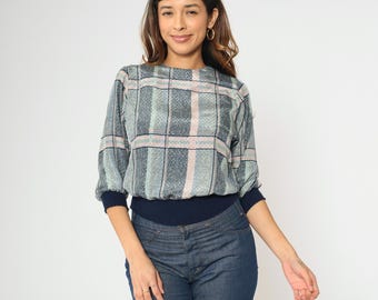 Vintage 80s Blouse Blue Pink Swirl Checkered Print Shirt Embossed Slouchy Leslie Fay Petites Crew Neck 3/4 Sleeve Top 1980s Small 4 Petite