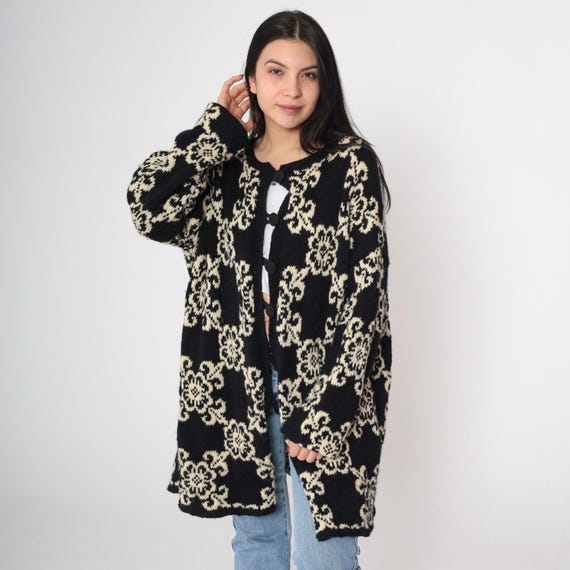 80s Floral Cardigan Longline Button up Knit Sweater Cream Black Flower Print Long Boho Vintage 1980s Bohemian Extra Large xl