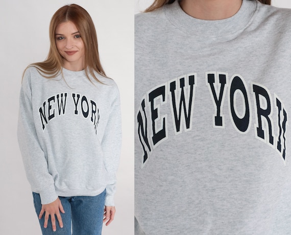 New York Sweatshirt y2k Heather Grey Sweatshirt NYC Graphic Logo Shirt Retro Crewneck Pullover Sweater Tourist Travel Vintage 00s Medium M