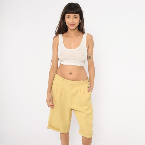 80s Pleated Bermuda Shorts Tan Tailored Trouser Sand Khaki Cuffed Hem Walking Summer Preppy Collegiate Academic Vintage Waist 33 Medium M