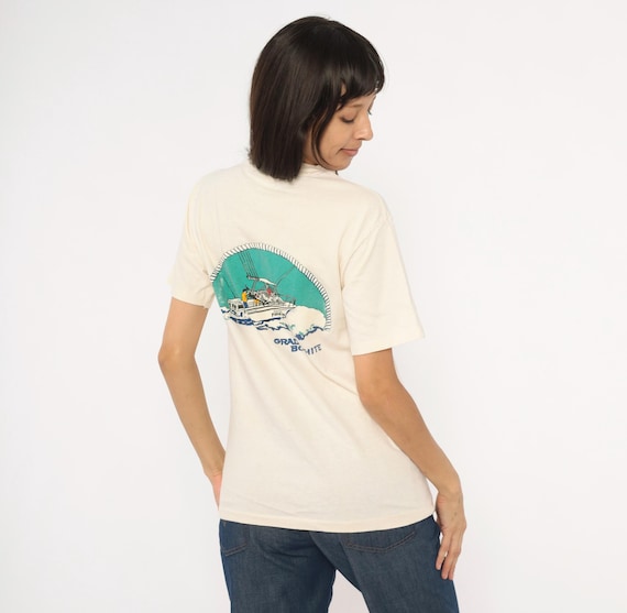 Nautical Sportfishing T-shirt Summer Vacation Grady-White Boats Tee 90s Fishing Team Cream Cotton Short Sleeve Coastal Vintage Medium M