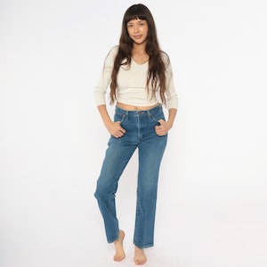 90-tals Wrangler-jeans med hög midja, raka ben, ljusblå tvättade denimjeans, bomull, vintage, klassiska, vardagliga, enkla byxor, 30x32, medium bild 1