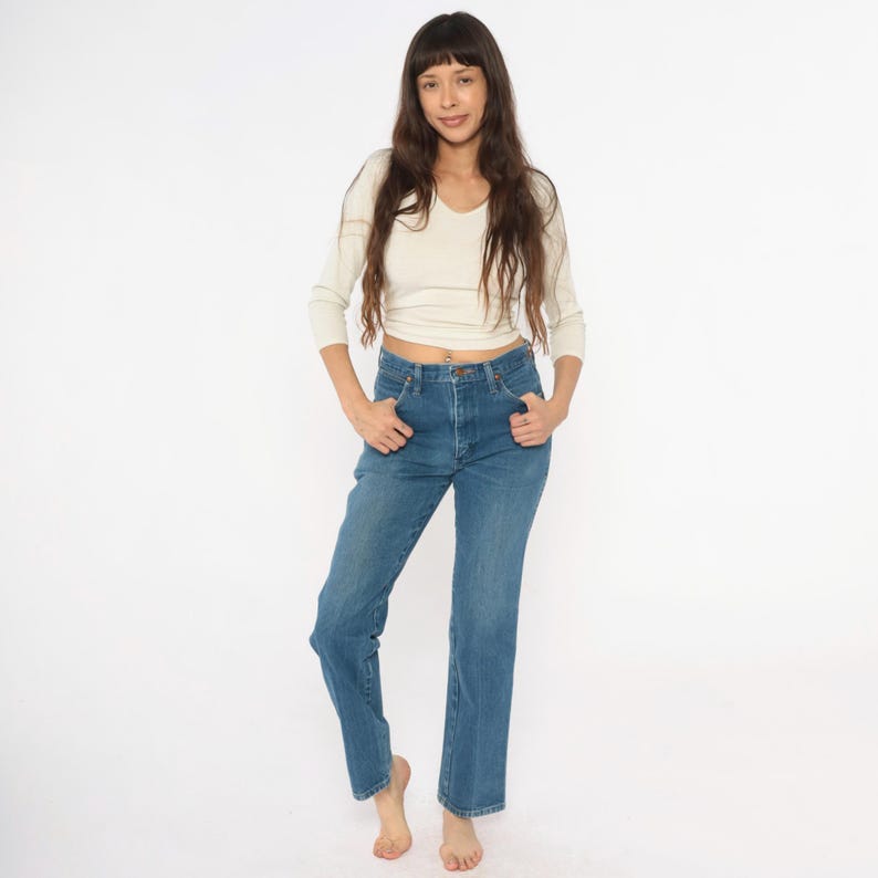 90-tals Wrangler-jeans med hög midja, raka ben, ljusblå tvättade denimjeans, bomull, vintage, klassiska, vardagliga, enkla byxor, 30x32, medium bild 1