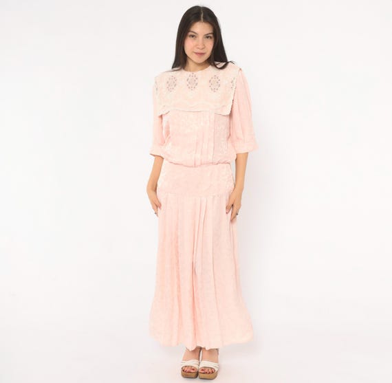 Lace Collar Maxi Dress 80s Blush Pink Jacquard Floral Embroidered Cape Yoke Pleated Drop Waist Puff Sleeve Feminine Vintage Small S