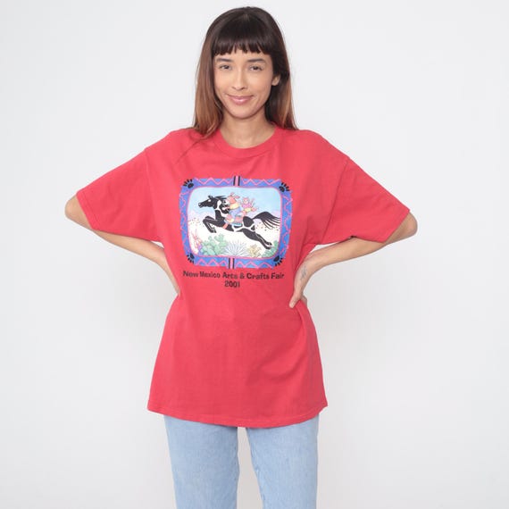 New Mexico Tshirt Arts Crafts Fair 2001 Y2K Red Southwest Desert Horse Animal Folk Art Festival Vintage Heavyweight Southwestern Large L