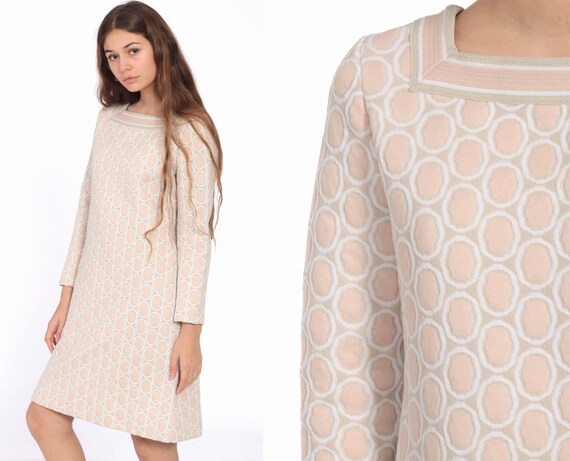 Geometric Mod Dress 70s Mini Dusty Pink Boho Hippie Op Art Gogo Minidress Shift Dress Long Sleeve Vintage 1970s Twiggy Small