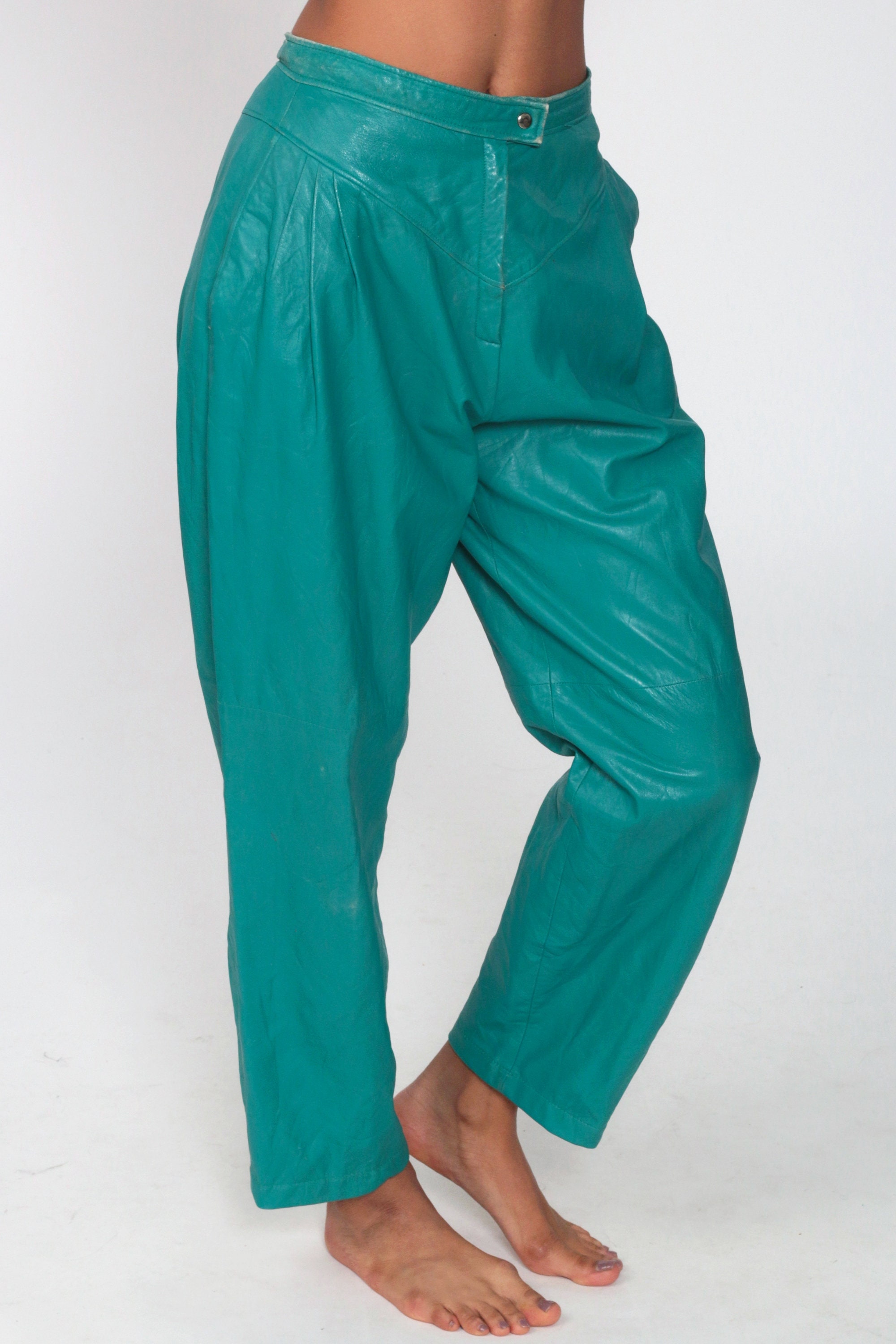 green high waisted pants