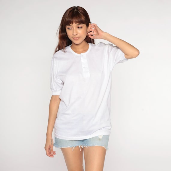 White Henley Shirt 70s 80s Short Sleeve Shirt Plain T Shirt Undershirt 1980s Retro Tee Vintage Normcore Cotton Shirt Medium Large M L