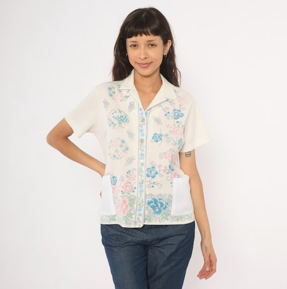 70s Psychedelic Top Hippie Cherry Blossom Blouse Cream Floral Camp Collar Asian Inspired Pink Blue Shirt Off White Vintage Womens Medium M