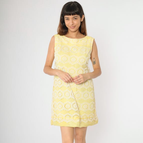 Vintage 60s Lace Party Dress Mod Yellow White Cocktail Mini 1960s Shift Sixties Floral Formal Evening Mad Men Sleeveless Small Medium