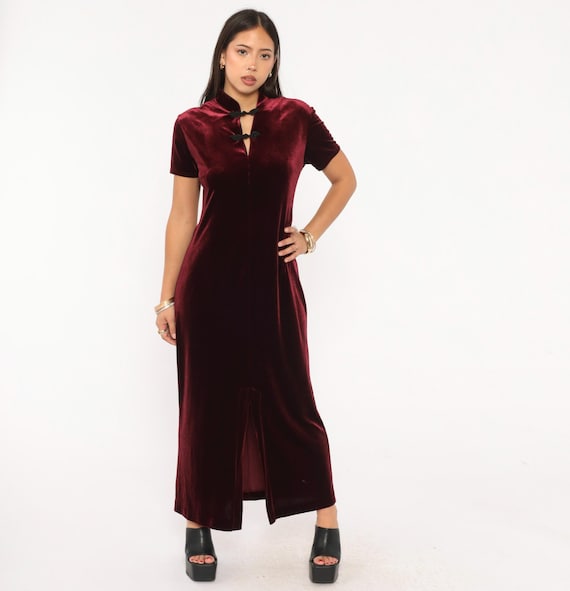 Burgundy Velvet Cheongsam 90s Mandarin Collar Maxi Dress Wine Qipao Frog Closure Ankle Length Crimson  Dark Cottagecore Gown Medium M