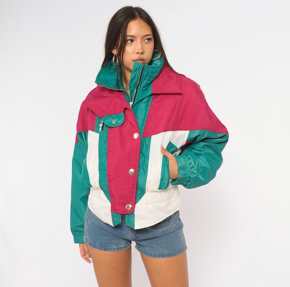 90s Ossi Skiwear Ski Jacket Teal Pink Color Block Puffy Zip Front Snap Collar White Panel Bomber Cropped Winter Coat Boxy Vintage Small S