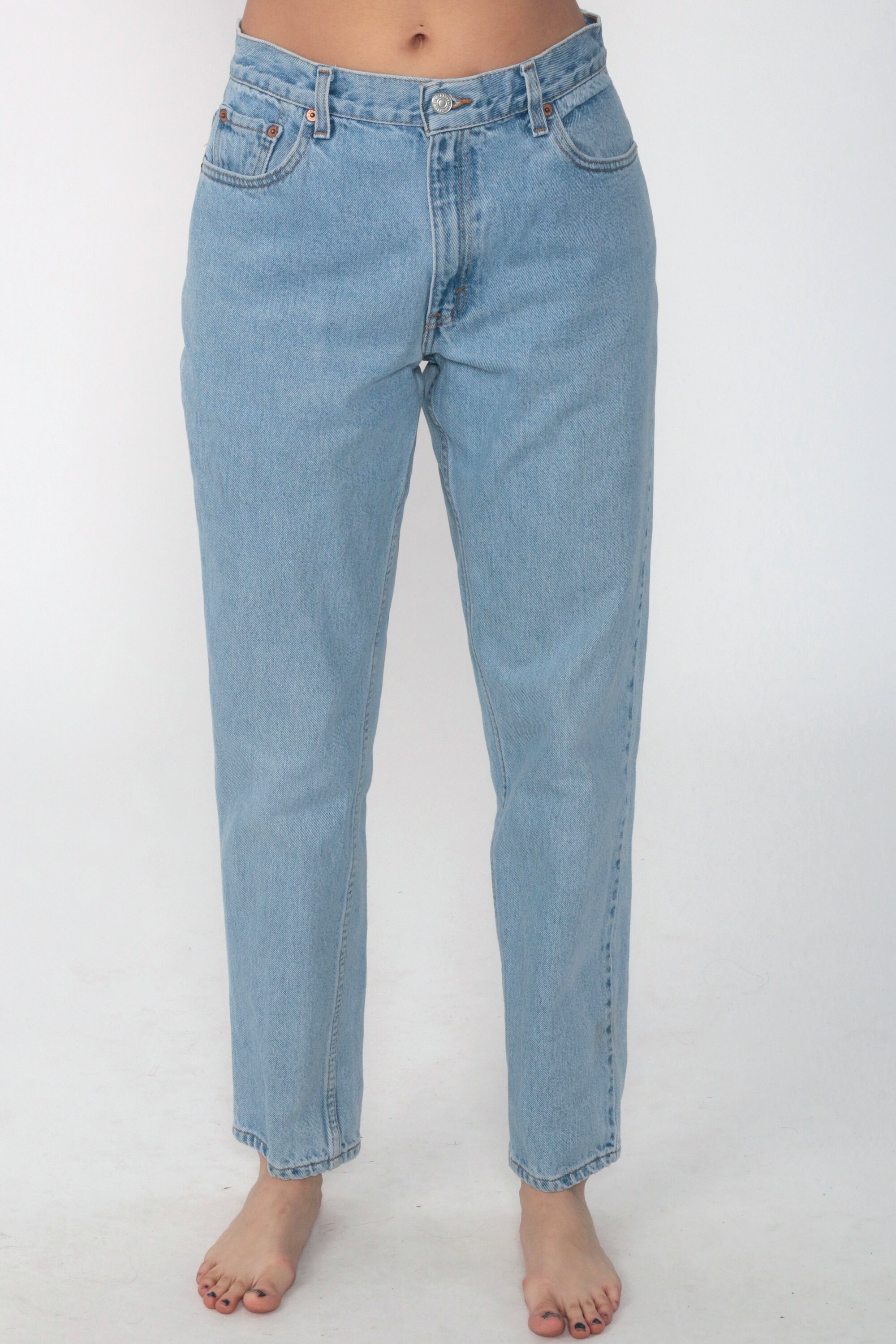 levis high waisted mom jean