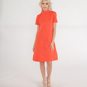 Orange Shift Dress 60s Mod Mini Dress Mock Neck Short Sleeve A Line Retro Gogo Space Age Twiggy Sixties Plain Chic Vintage 1960s Small xs