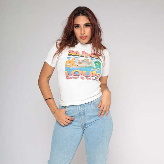 St Louis T-Shirt 90s Gateway Arch Shirt Retro Gateway to the West Graphic Tee Missouri Tourist Travel Top White Vintage 1990s Extra Small xs