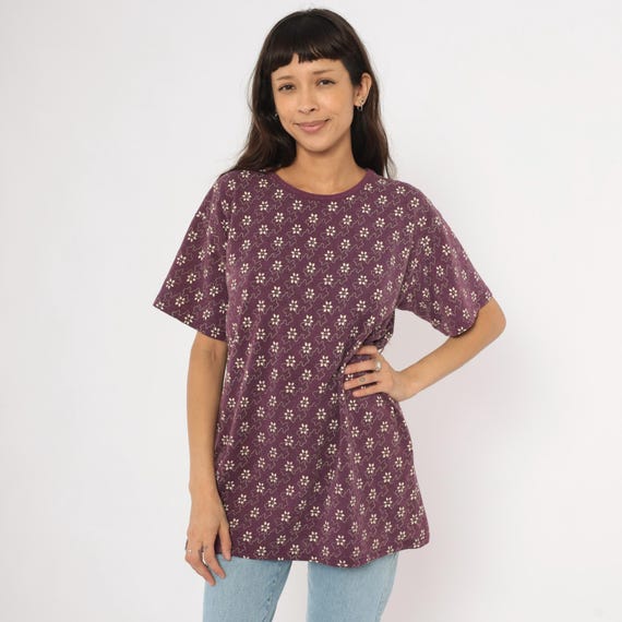 90s Floral Tee Plum Ditsy Flower Print Cotton Tunic Purple Cream All Over Pattern Relaxed Fit Vintage Womens Shirt Kavio Designs Top Large L