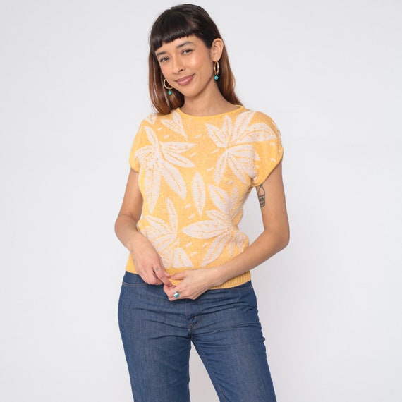 80s Floral Sweater Yellow Short Cap Sleeve Knit Top Slouchy White Tropical Flower Print 1980s Vintage Sweater Retro Slouch Small Petite