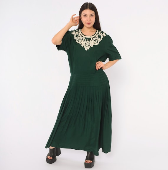 90s Embroidered Maxi Dress Forest Green Drop Waist Pleated Short Sleeve Button Back Cream Floral Dark Cottagecore Plaza South Extra Large XL