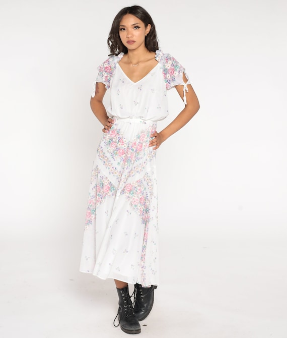 Floral Blouson Dress 70s 80s Midi Dress Short Flutter Sleeve Bohemian Flowy Summer Sundress Retro White Flower Print Vintage Small Medium