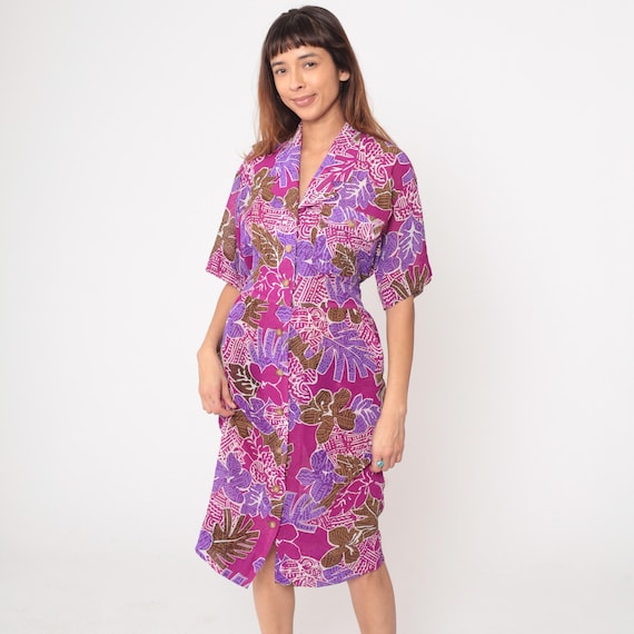 90s Tropical Shirtdress Magenta Purple Button Front Floral Leaf Print V Neck Belted Waist Short Sleeve Summer Fuchsia Violet Dress Small S
