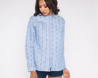 Camisa dos anos 70, listrada, azul, floral, com estampa de fita, camisa de botões, retrô, hippie, manga comprida, gola de faixa, bolinhas, disco, top vintage, anos 70, médio, M