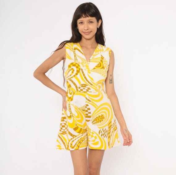 60s Psychedelic Romper Yellow Gold Swirl Sleeveless Cotton Playsuit Checkered Geometric Mod White One Piece Vintage Jumpsuit Shorts Small S
