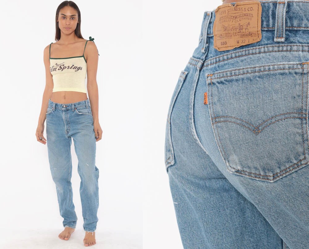 levi's distressed mom jeans