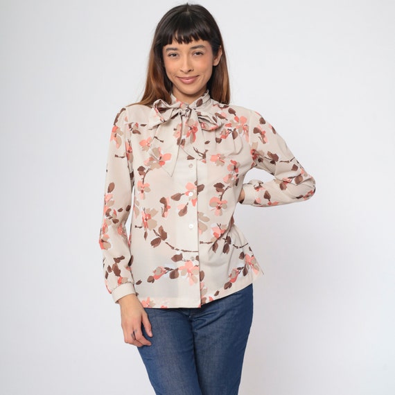 70s Floral Shirt Taupe Ascot Blouse Neck Tie Top Vintage Pussy Bow Secretary 1970s Button Up Boho Long Sleeve Bohemian Vintage Medium