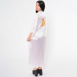 Vintage 90s Asian Kimono Robe Embroidered Satin Dragon Robe 1990s White Dressing Gown Long Maxi Bohemian Wrap Boho Hippie Rayon Medium M
