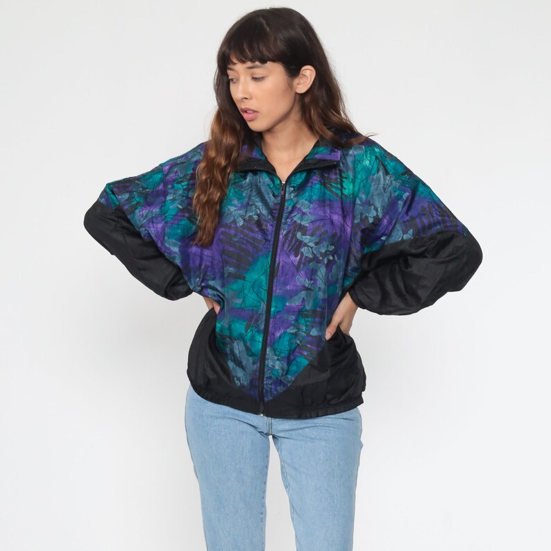 90s Windbreaker Jacket ABSTRACT PRINT Black Purple Zip Up Jacket Retro Warmup Jacket Sports Warm Up Jacket Vintage 1990s Retro Small Medium image 2