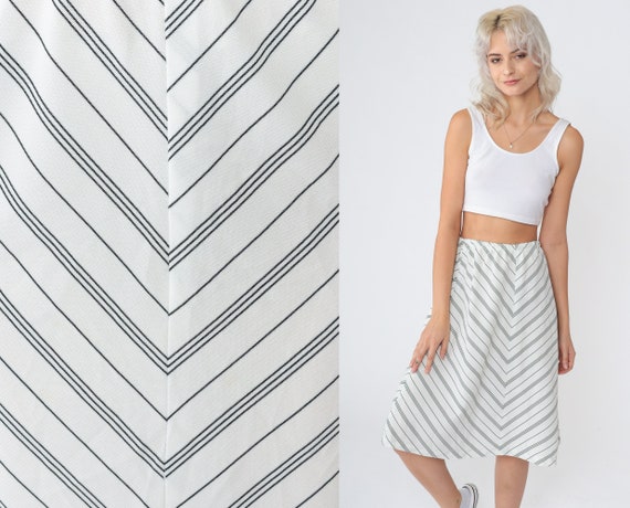 Chevron Striped Skirt 70s Midi Skirt White Black Stripe Print High Waisted A-Line Secretary Skirt A Line Mod Vintage 1970s Extra Small XS S