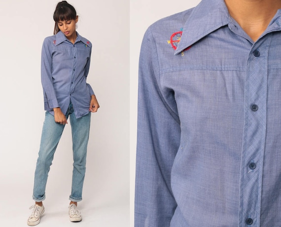 Chambray Shirt 70s Western Embroidered COMPASS Boho Denim-Look Button Up Top 1970s Vintage Hipster Long Sleeve Blue Jean Extra Small xs