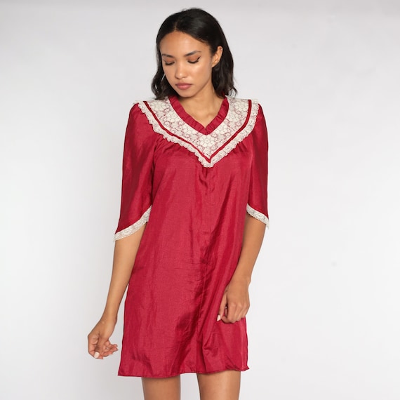 Burgundy Tent Dress 70s White Lace Bib Dress Tent Puff Sleeve Dress Mini Mod Dress Festival Hippie Bohemian Vintage Trapeze Boho Small