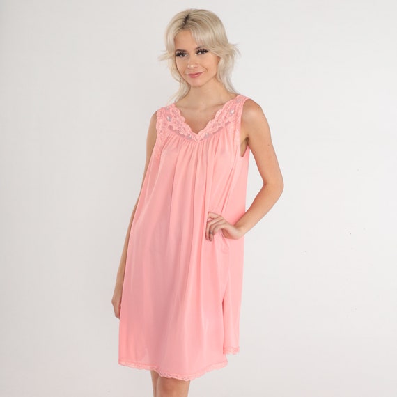Pink Nightgown Dress 70s Lace Trim Slip Lingerie Floral Embroidered Mini Nightie Nylon Tent Flowy Romantic Sleeveless Vintage 1970s Medium M