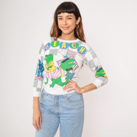 Vintage 80s Dinosaur Sweatshirt Beach Network Colorful All Over Print TV Graphic T-Rex Cropped Sleeve Retro Extra Small xs