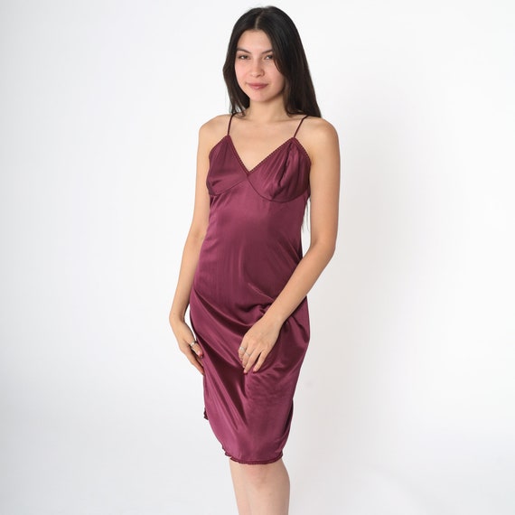 Plum Slip Dress 70s Midi Purple Full Slip Lingerie Side Slit Pin Up Vintage 1970s V Neck Empire Waist Spaghetti Strap Nightgown Nylon Small