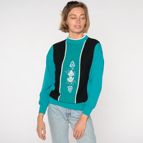 Vintage Embroidered Floral Sweatshirt 80s Sweater Turquoise Slouchy 1980s Pullover Cozy 90s Loungewear Small S