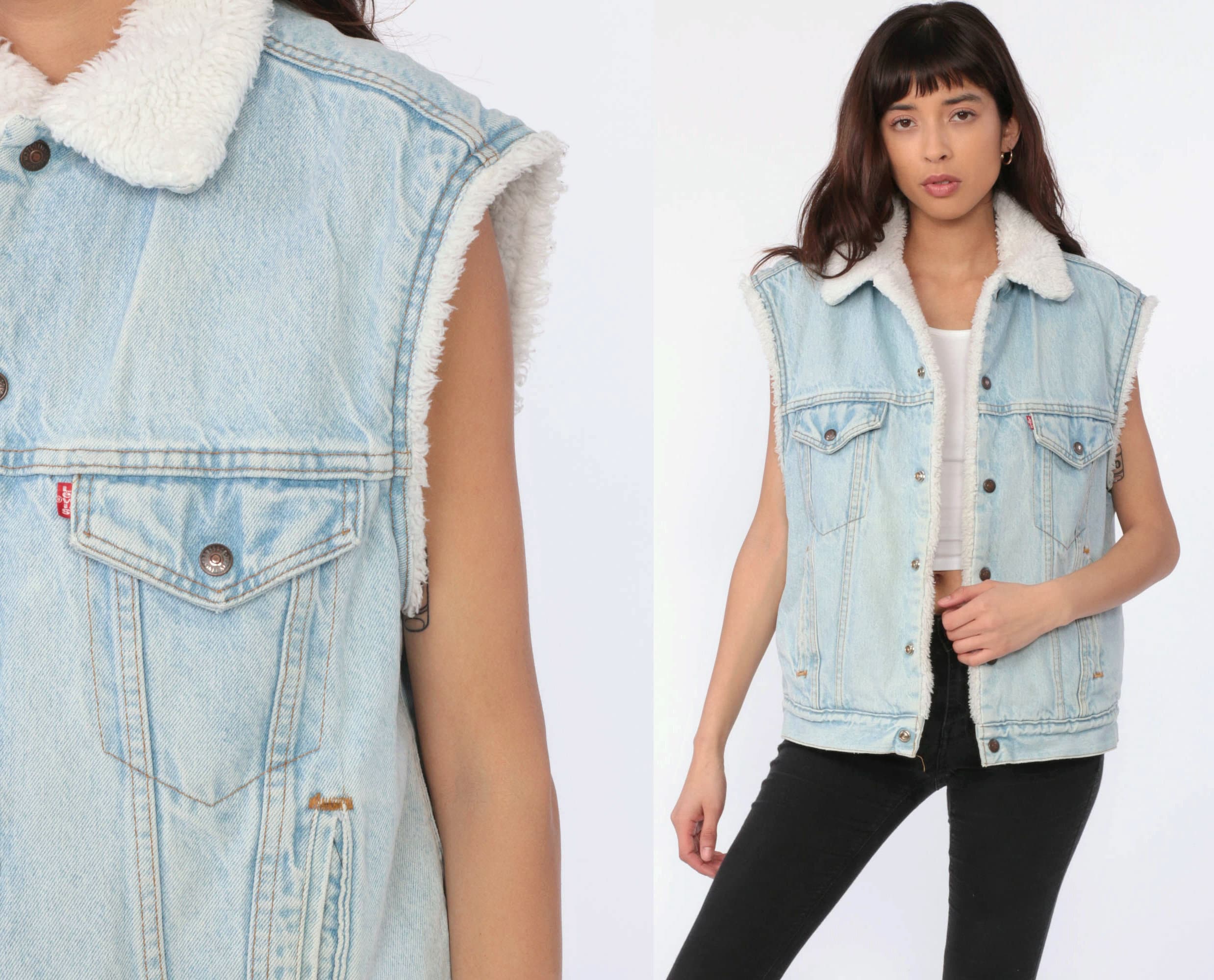 levis sherpa vest